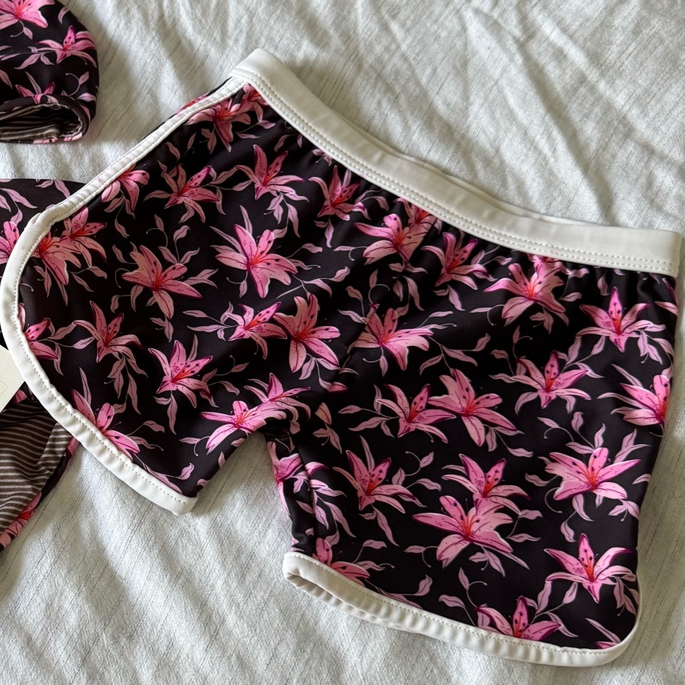 Acacia boy shorts